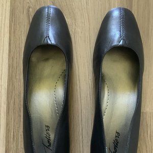 Trotters Womens Doris 9M Black